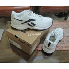 Produk yang dijual berkualitas original, kw ori, kw super, dan kw 1 format pemesanan (nama),(alamat) reebok zig tech putih biru. Sepatu Tennis Pria Wanita Reebok Court Vision Original New Murah Putih Di Jambi Tribunjualbeli Com