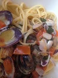 Linguine Con Sugo Alle Cozzole Della Playa Di Ct Recette Sicilienne Cuisine Sicilienne Cuisine