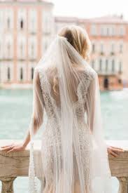 Elegant Shakespearean Bridal Shoot In Venice Once Wed In 2020 Wedding Dress Styles Bridal Shoot Beautiful Bride Images
