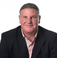 Paul Landman's Instagram, Twitter & Facebook