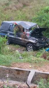 Hebatnya, meski toyota kijang berbentuk 'kapsul' sudah berjalan usia 23 tahun, namun di pasar mobil bekas daerah mobil ini masih menjadi buruan. Hilang Kendali Mobil Kijang Super Masuk Jurang Di Kuansing