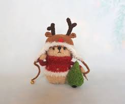 Cute Christmas Bear Plush Knitted Stuffed Animal Christmas Etsy Knitted Stuffed Animals Gifts For Pet Lovers Christmas Bear