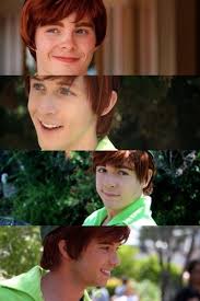 King Peter Spieling Peter Acorn Peter Huggy Pan Peter Pan Disneyland Disney World Characters Disney Face Characters