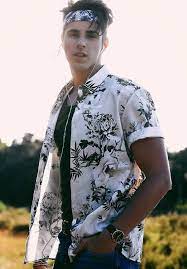 10 Sensational Floral Outfits For Men In 2021 Festival Outfits Men Rave Outfits Men Coachella Outfit Men