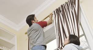 Comptez entre 5 à 20€ par m² de placo, pose non comprise. Conseils Pratiques Installer Une Tringle A Rideaux Sans Percage