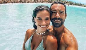 Ο λόγος που δεν έκανε μαθήματα ανώδυνου τοκετού και η απαγόρευση των γιατρών. Xristina Mpompa Ekfrazei Dhmosia Thn Epi8ymia Ths Na Ginei Mhtera Mother Gr