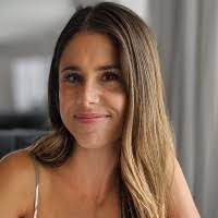 Lauren Eckstrom's Instagram, Twitter & Facebook