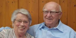 Die bekanntesten jubiläen sind die silberhochzeit (25 jahre). Eiserne Hochzeit Leute Von Heute Schaffen Das Nicht Mehr