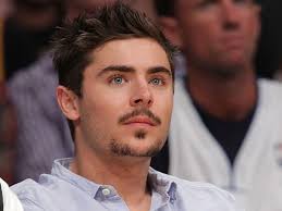 Zac efron debuted a brand new platinum hair do and scruffy dark beard at the sundance film festival over the weekend while promoting his new film. Zac Efron S Face Fluff Is Back 9celebrity