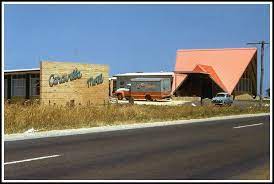 ‪southern right motor inn‬, וורנמבול: End Of The Road For Retro Motel Caravilla Carol Altmann Writer