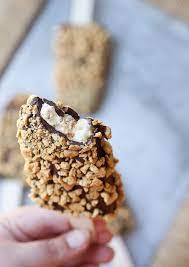 S Mores Ice Cream Popsicles Marshmallow Ice Cream Smells Like Home Recipe Yummy Cookies Ice Cream Popsicles Sweet Snacks