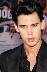 These 3 for the win 😍 Austin Butler, Bill and Alexander Skarsgård