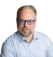 Alexander Kash's Instagram, Twitter & Facebook