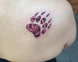 Flower, bear paw, dragon easy step tattoo here is my drawing materials: Bear Tattoo For Family Strength Perseverance Guide For 2021 Tattoo Stylist