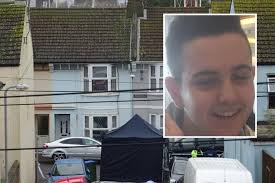 Newhaven murder: Jury hears woman's 999 call at Elphick Road