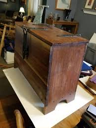 Pin By Gonzalo Franco On Medieval Craft Wooden Chest Woodworking Projects Medieval Crafts