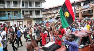 In this episode, nigerian army invades the home of biafran leader, nnamdi kanu, declares ipob (indigenous people of biafra) a terrorist group.togo continues. Kanu Parents Burial Ipob Gears For War With Nigerian Army Threatens To Hunt Down Buratai S Children Ripples Nigeria