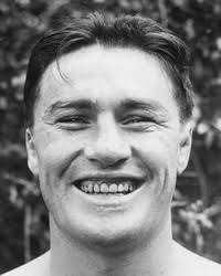 BoxRec: Tommy Loughran