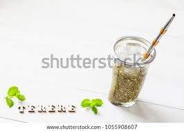 They do vary in size, from 2 lb. Shutterstock Puzzlepix