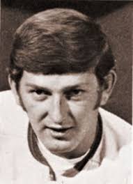 Player photos for the 1970-71 West Kildonan North Stars at hockeydb.com