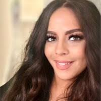 Lena Oliver's Instagram, Twitter & Facebook