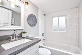 Standard bathtub dimensions what is the size of a standard sizes of rooms in an indian house hho average master bathroom size standard living room zgert co average master bathroom size standard of a bedroom in meters. What Is The Average Size Of Bathrooms In The Usa Guess What We Know Home Stratosphere