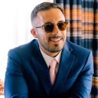 30+ "Lee Ts" profiles