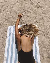I Love Being In Warm Weather I Find That Unwinds Me I Prefer Being Near Water I Love Sitting On A Beach And S Cute Beach Outfits Beach Aesthetic Beach Poses