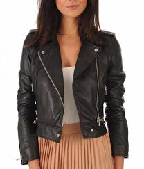 Perfecto en simili cuir couleur: Les Plus Beaux Blousons Perfecto 2020 Mode Femme Idees De Looks