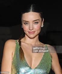 Sarah Meyer Michaelson and Sara Riff attend Rachel Zoe And Miranda...  Fotografía de noticias