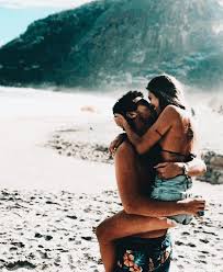 Parfois, cette envie arrive lorsque nous sommes à la plage à cause des oui mais voilà, la plage n'est pas vraiment le meilleur endroit pour faire l'amour en vacances on vous conseille vivement de ne pas le faire à cet. Photographie De Plage Poses Photographie De Plage Poses Photo