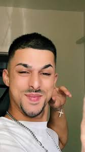 Videoclipuri postate de Carlos Daniel 🇬🇧 (@carlos.daniel.gabriel) cu  sunet original