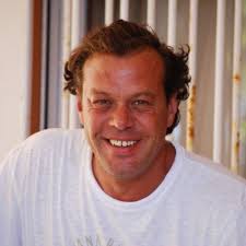 Amparo Albert Vaya (@AlbertVaya)