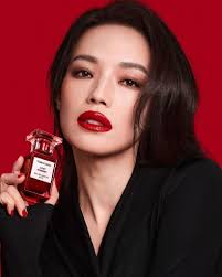 Eau De Tom Ford Lost Cherry Parfum Douglas Kvepalai Lost Cherry Douglas TOM  FORD Cherry Smoke