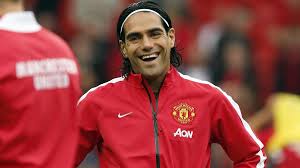 Yaşayan en iyi santraforlardan biri olması yanında, 2 sezon art arda 2 farklı kulüpte uefa avrupa ligi'ni kazanan ilk futbolcu. Radamel Falcao Starts As Manchester United Make Five Changes Eurosport