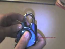How To Open And Reset Master Lock 1500id Mov Youtube