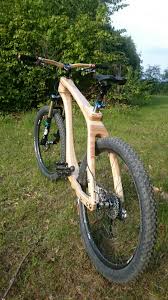Pin De Markus Gotz En Wood Bike Bicicleta De Madera Tipos De Bicicleta Bicicletas Raras