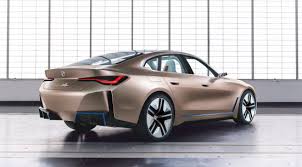 The base rear wheel drive i4 edrive40 version. Bmw Unveils Concept I4 Electric Gran Coupe 600 Km Range Green Car Congress