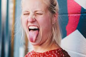 how your tongue can show signs of gut problems and why you