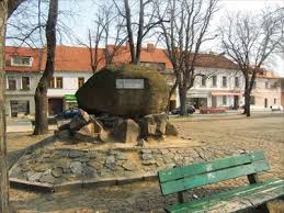 Jun 02, 2021 · další vozíky pro snadnější pohyb imobilních pacientů byly nově instalovány u pavilonu d a g v oblastní nemocnici v kolíně. Battle Of Lipany 500 Years Kourim Czech Republic Commercial Commemorations On Waymarking Com