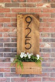 Une Plaque Numero D Adresse Originale 20 Idees Inspirantes Dadresse Idees Inspirantes Numero Original House Numbers Diy Handmade Home Diy Home Decor