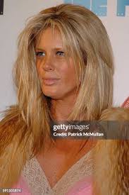 1,970 Stephanie Martin Photos & High Res Pictures