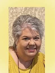 Kim Applewhite's Instagram, Twitter & Facebook