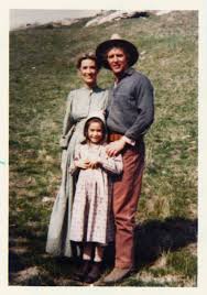 Questa serie è stata la terza apparizione di michael landon di successo in televisione (dopo bonanza e la casa nella prateria). Foto Esclusive Dal Set La Casa Nella Prateria Facebook