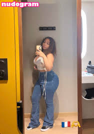 juli5ette Гола изтичане OnlyFans снимка 8 - Nudogram v2.1