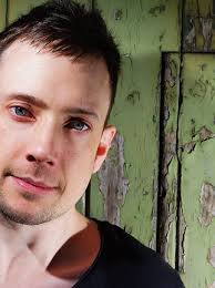 A Cappella: Rob Garza