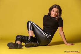 Wordt een antwerpenaar the voice van vlaanderen? Laura Tesoro Is Vijfde Coach The Voice Van Vlaanderen Showbizzsite