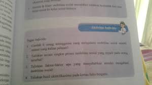 Apa sajakah bentuk mobilitas sosial dan mengutip dari jurnal yang berjudul mobilitas sosial nelayan di kawasan pariwisata pantai, karya wiluk kurniawati dan puji lestari, mobilitas sosial. Carilah 6 Orang Tetanggamu Yg Mengalami Mobilitas Turun Dan Mobilitas Naik Tuliskan Secara Singkat Brainly Co Id