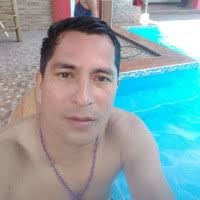 50+ perfiles de «Frederick Saavedra»