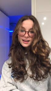 Miranda Conroy's Instagram, Twitter & Facebook